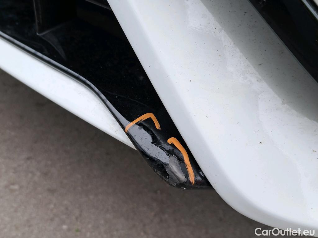  Volvo  XC90 VOLVO  / 2019 / 5P / todoterreno 2.0 T8 AWD Recharge R-Design Auto #20