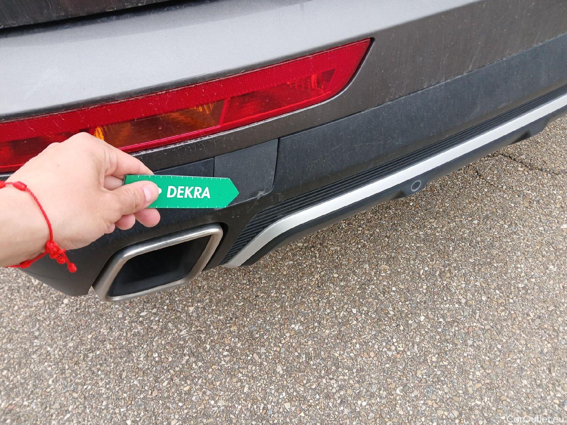  DS  DS7 DS DS 7 Crossback / 2017 / 5P / todoterreno PureTech 132kW (180CV) Auto. PERF.LINE #6