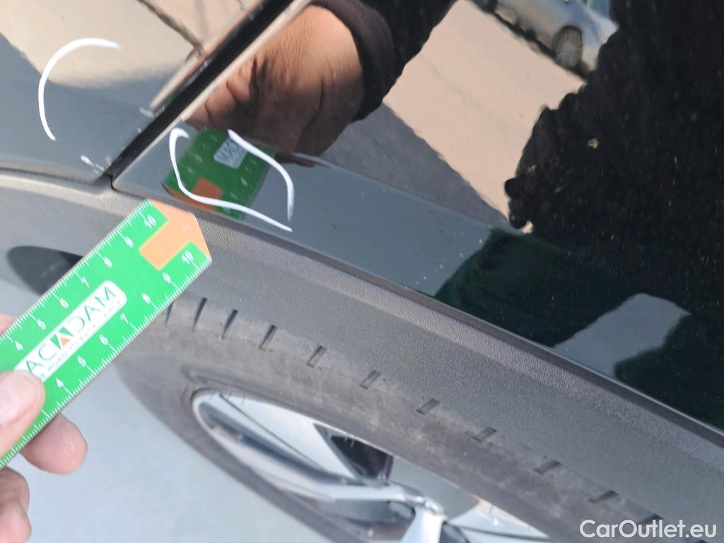  Volvo  XC 40 VOLVO XC40 / 2021 / 5P / todoterreno 1.5 T4 Recharge PHEV Core Auto #37