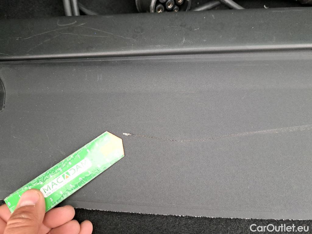  Volvo  XC90 VOLVO  / 2019 / 5P / todoterreno 2.0 T8 AWD Recharge R-Design Auto #16