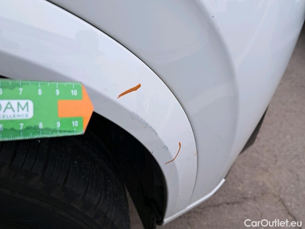  Volvo  XC90 VOLVO  / 2019 / 5P / todoterreno 2.0 T8 AWD Recharge R-Design Auto #24