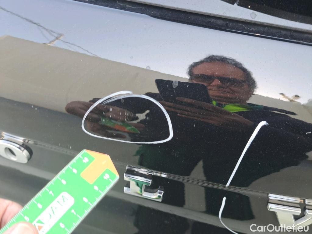  Volvo  XC 40 VOLVO XC40 / 2021 / 5P / todoterreno 1.5 T4 Recharge PHEV Core Auto #3