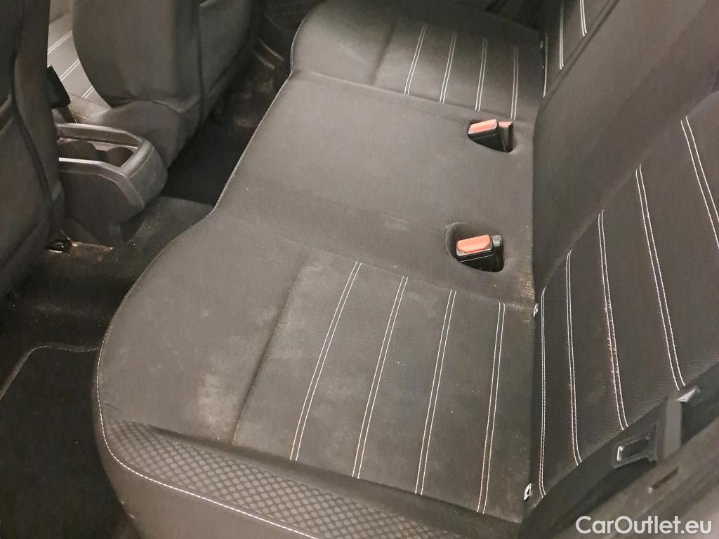  Dacia  Duster DACIA  / 2018 / 5P / todoterreno Comfort Blue dCi 85kW (115CV) 4X4 #17