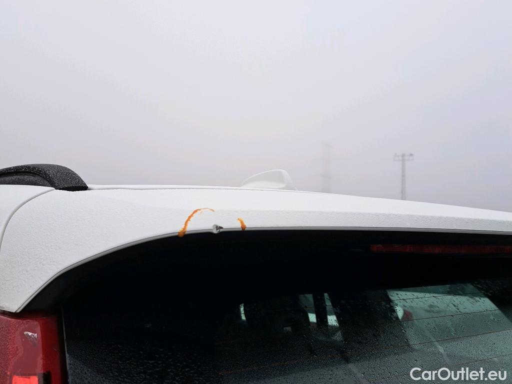  Volvo  XC90 VOLVO  / 2019 / 5P / todoterreno 2.0 T8 AWD Recharge R-Design Auto #17