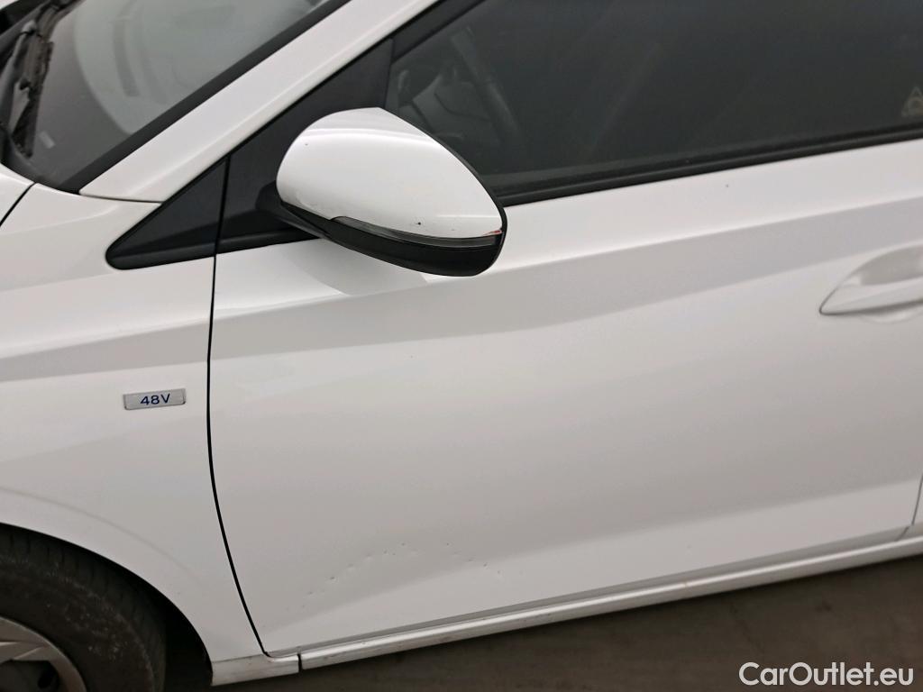  Hyundai  i20 HYUNDAI  / 2020 / 5P / berlina con portón 1.0 TGDI 74kW (100CV) 48V Essence #30