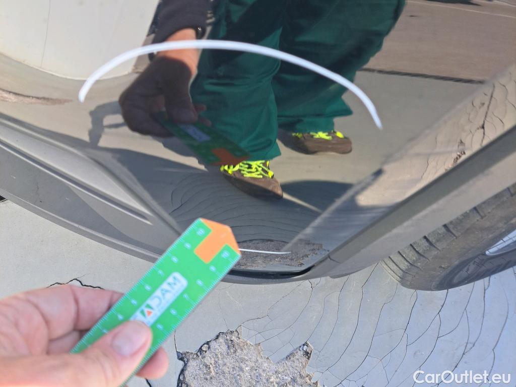  Volvo  XC 40 VOLVO XC40 / 2021 / 5P / todoterreno 1.5 T4 Recharge PHEV Core Auto #29