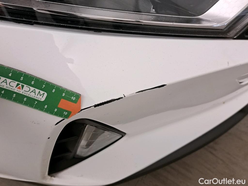  Hyundai  i20 HYUNDAI  / 2020 / 5P / berlina con portón 1.0 TGDI 74kW (100CV) 48V Essence #13