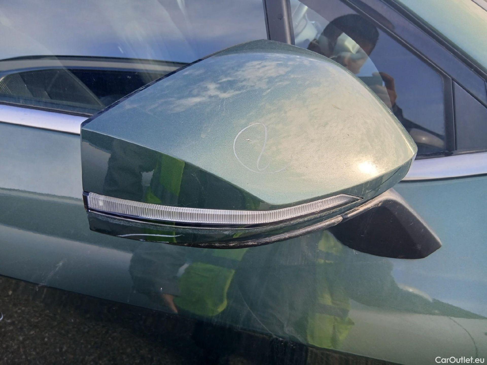  KIA  Sportage KIA  / 2022 / 5P / todoterreno 1.6 T-GDi MHEV 110kW (150CV) Drive 4x2 #28