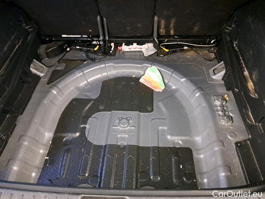  KIA  Sportage KIA  / 2022 / 5P / todoterreno 1.6 T-GDi HEV 171kW (230CV) GT-line 4X2 #12