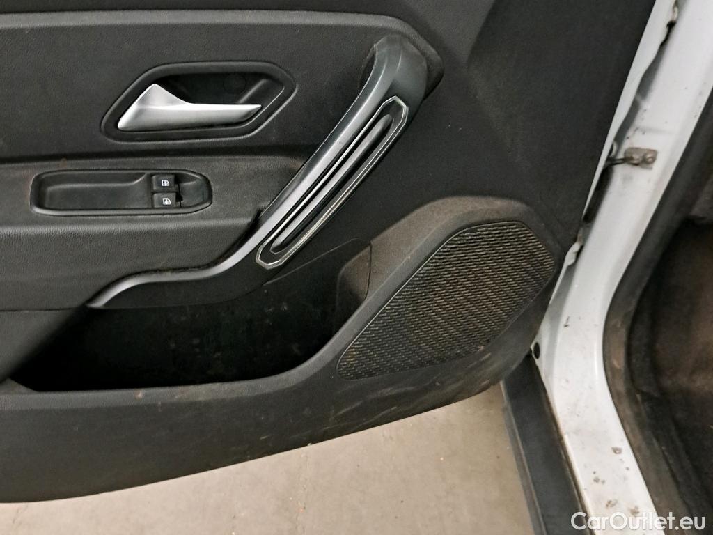  Dacia  Duster DACIA  / 2018 / 5P / todoterreno Comfort Blue dCi 85kW (115CV) 4X4 #9