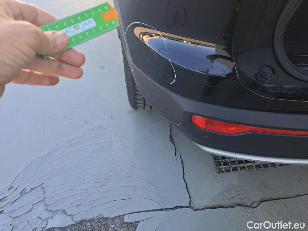  Volvo  XC 40 VOLVO XC40 / 2021 / 5P / todoterreno 1.5 T4 Recharge PHEV Core Auto #34