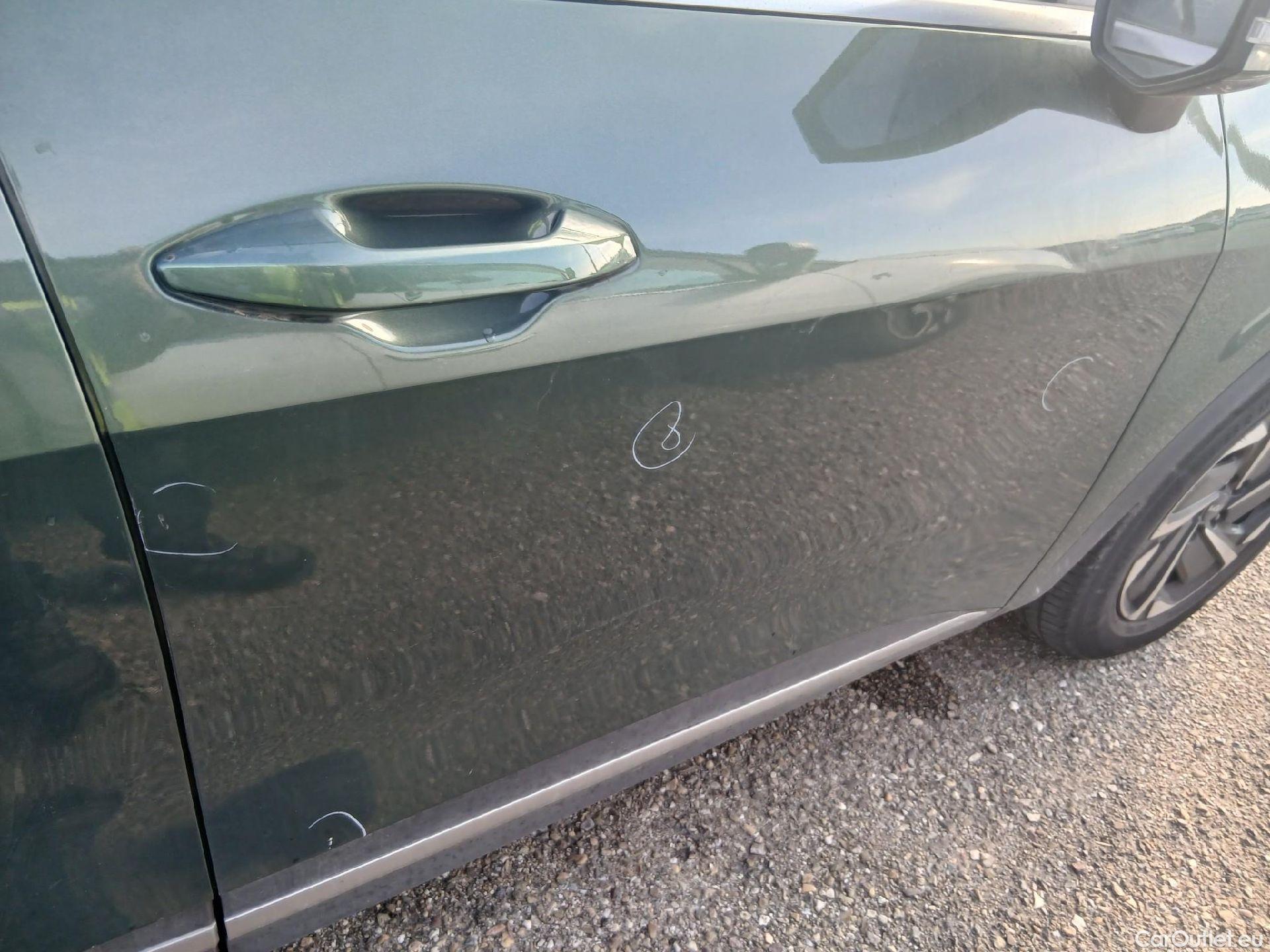  KIA  Sportage KIA  / 2022 / 5P / todoterreno 1.6 T-GDi MHEV 110kW (150CV) Drive 4x2 #27