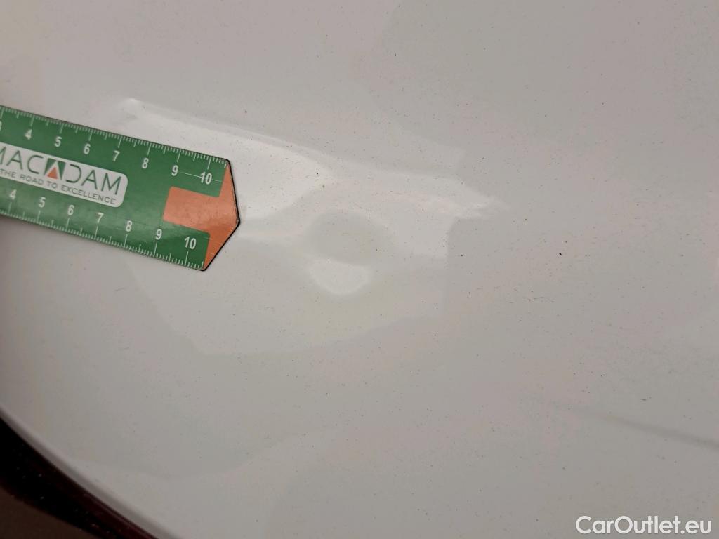  Hyundai  i20 HYUNDAI  / 2020 / 5P / berlina con portón 1.0 TGDI 74kW (100CV) 48V Essence #6