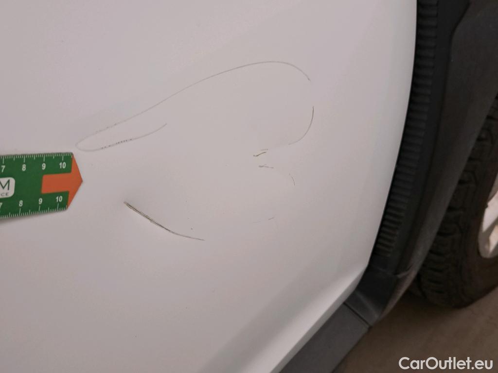  Dacia  Duster DACIA  / 2018 / 5P / todoterreno Comfort Blue dCi 85kW (115CV) 4X4 #4