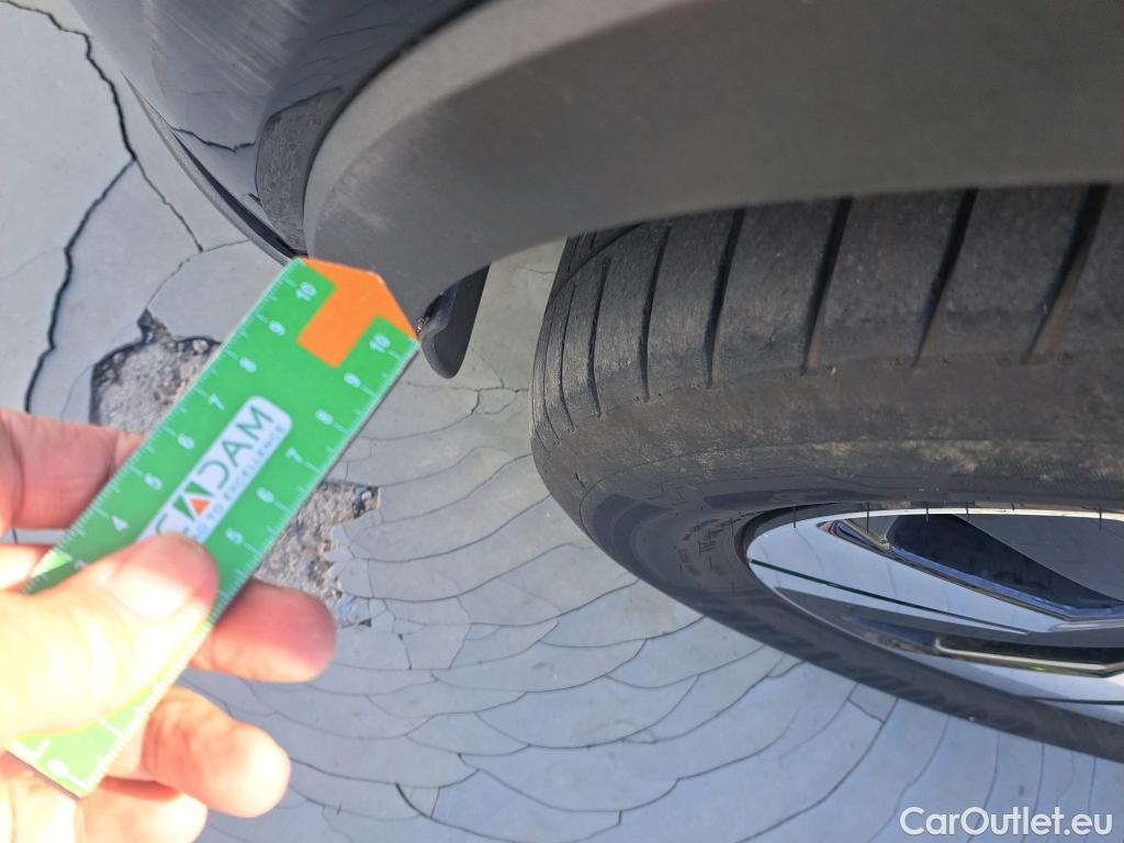  Volvo  XC 40 VOLVO XC40 / 2021 / 5P / todoterreno 1.5 T4 Recharge PHEV Core Auto #41