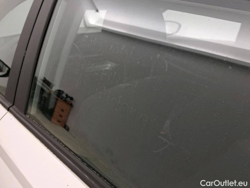  Hyundai  i20 HYUNDAI  / 2020 / 5P / berlina con portón 1.0 TGDI 74kW (100CV) 48V Essence #7