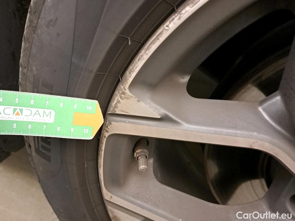  Bmw  X1 BMW  / 2019 / 5P / todoterreno sDrive18d #2