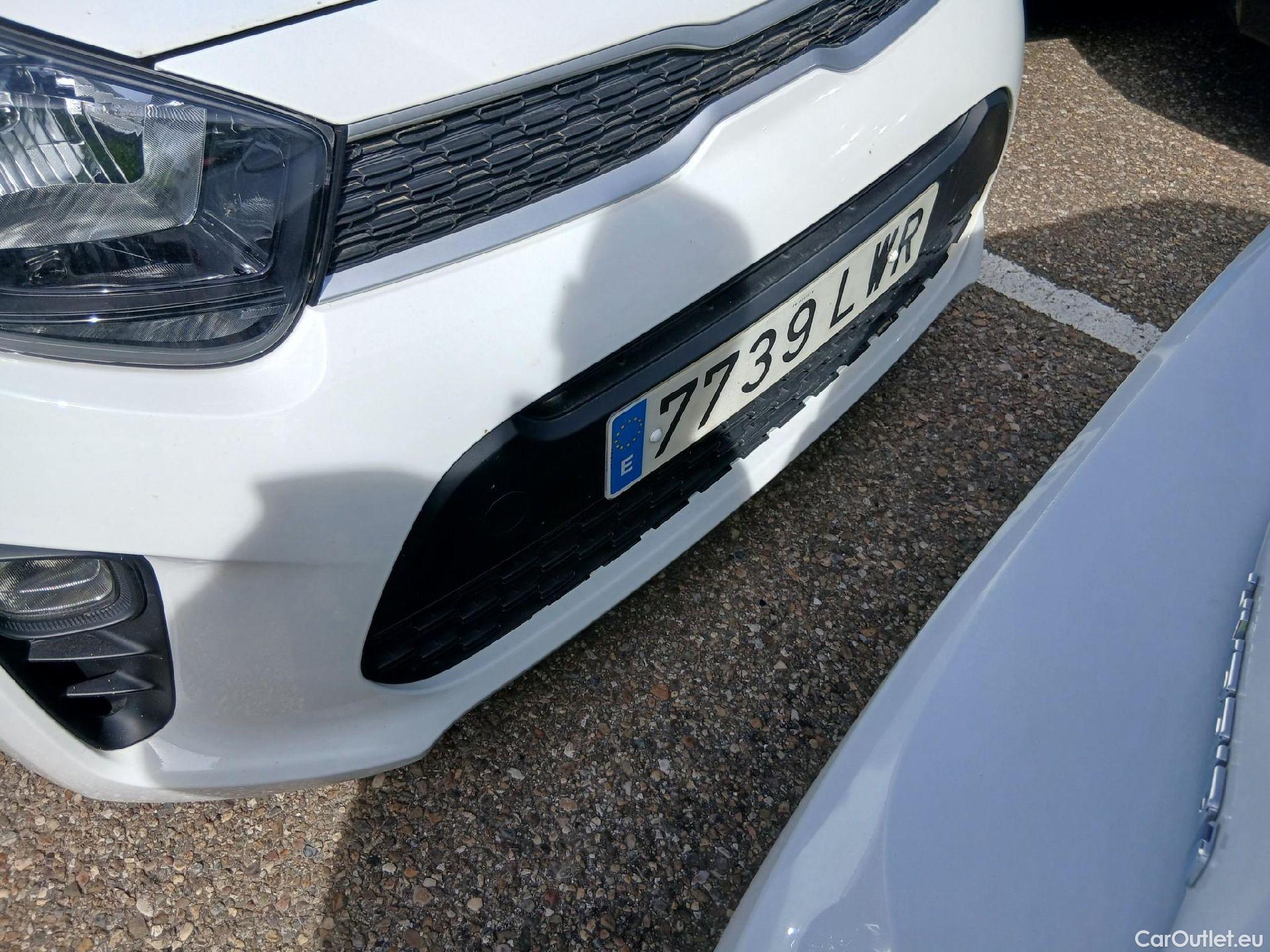  KIA  Picanto KIA  / 2020 / 5P / berlina con portón 1.0 DPi 49kW (67CV) Concept #3