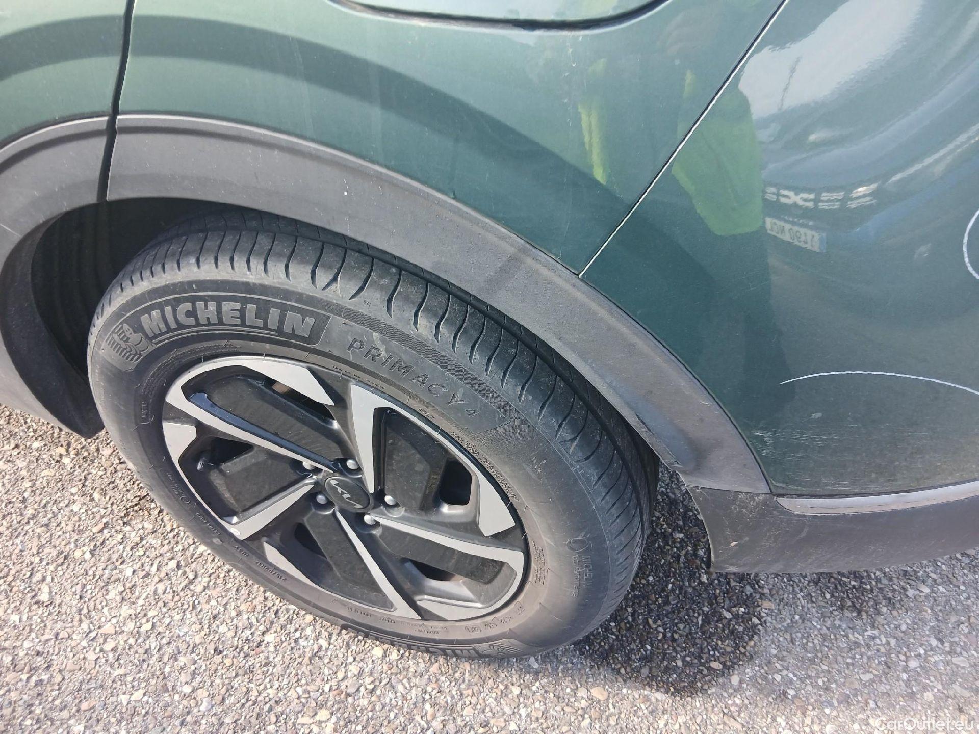  KIA  Sportage KIA  / 2022 / 5P / todoterreno 1.6 T-GDi MHEV 110kW (150CV) Drive 4x2 #13