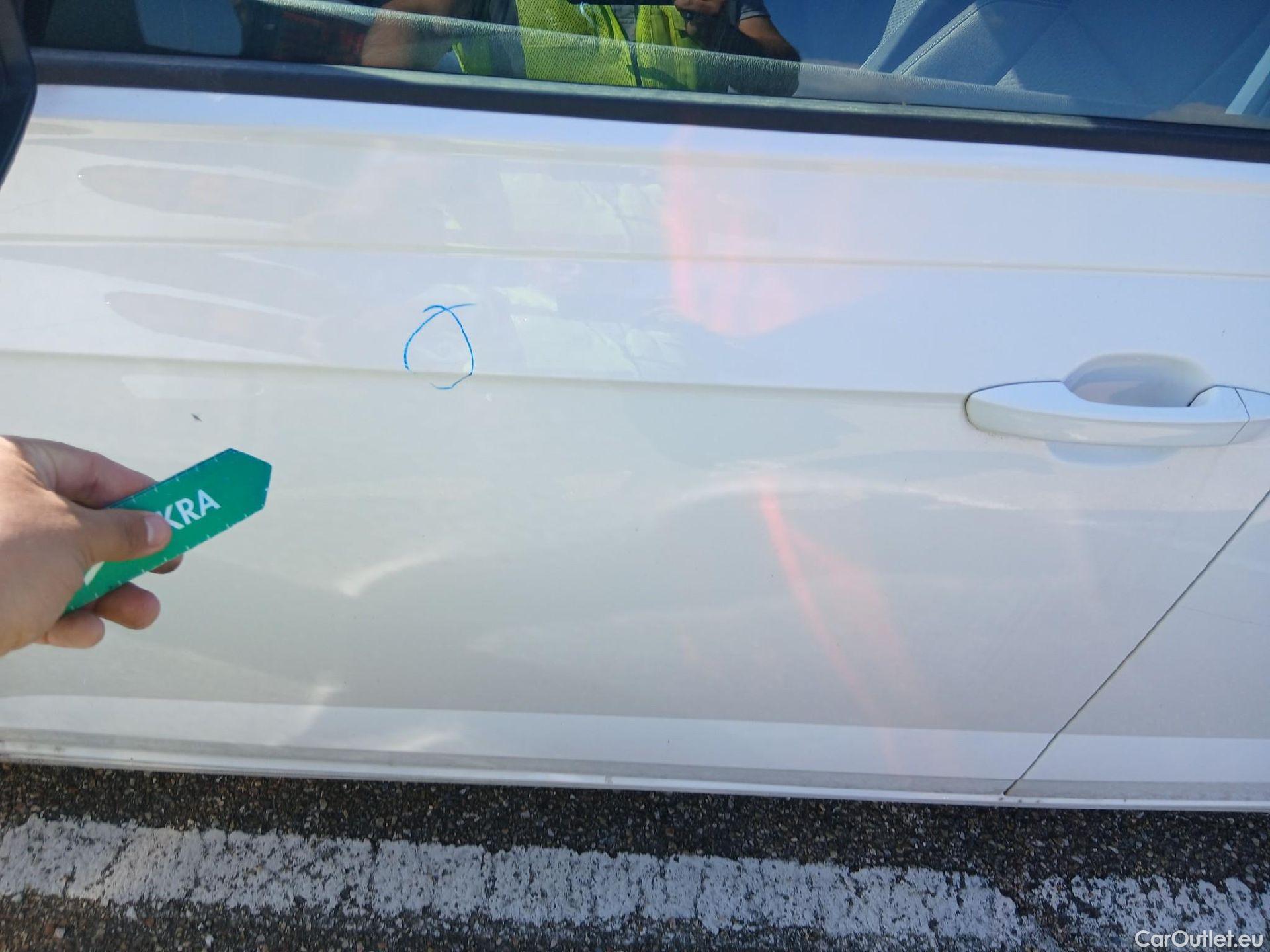  Volkswagen  Polo VOLKSWAGEN  / 2021 / 5P / berlina con portón Life 1.0 TSI 70kW (95CV) #10