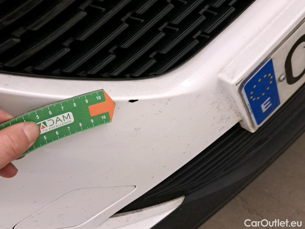  Peugeot  2008 PEUGEOT  / 2019 / 5P / todoterreno Active Puretech 100 S&S BVM6 #16