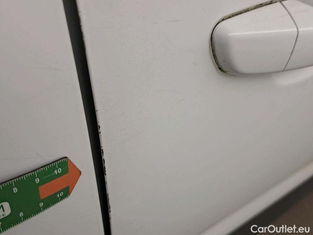  Peugeot  RIFTER PEUGEOT  / 2018 / 5P / monovolumen compacto Active Pack Standard BlueHDi 73kW #28