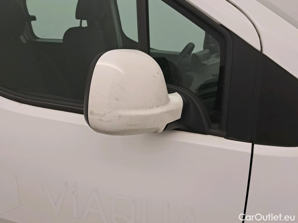  Peugeot  RIFTER PEUGEOT  / 2018 / 5P / monovolumen compacto Active Pack Standard BlueHDi 73kW #46