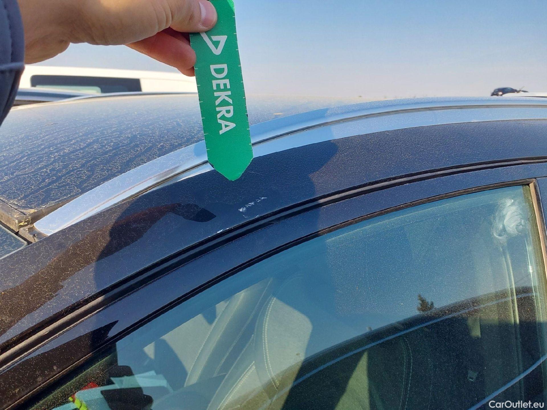  Nissan  Qashqai NISSAN  / 2021 / 5P / todoterreno DIG-T 116kW mHEV Xtronic Premiere Edit.(SL) #25