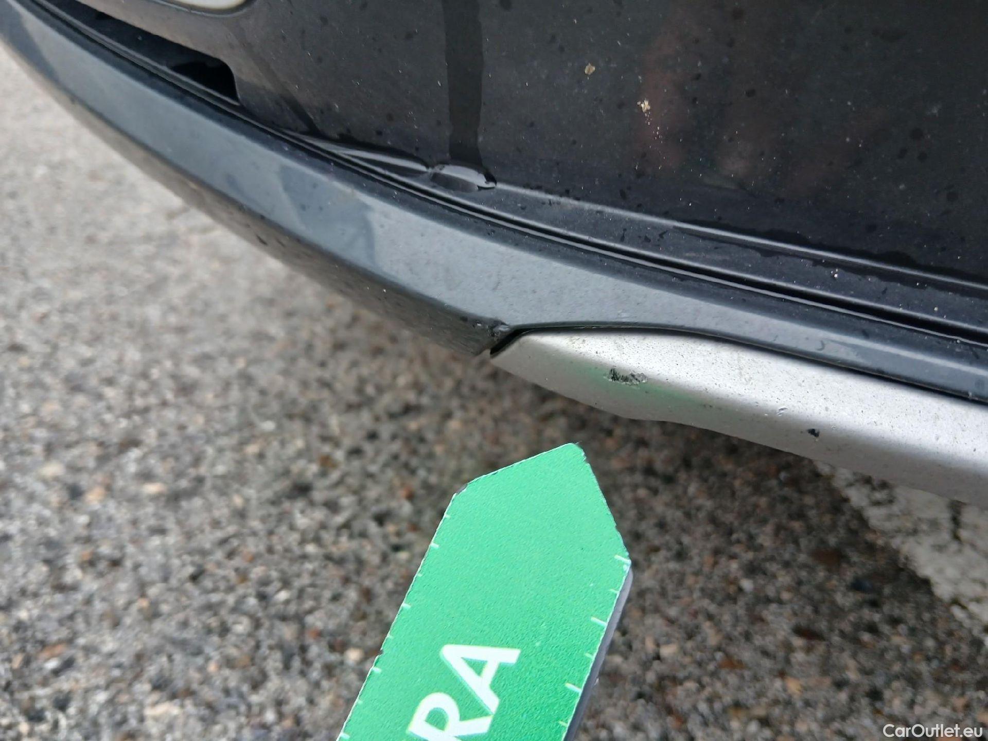  Audi  Q2 AUDI  / 2016 / 5P / todoterreno Design 30 TFSI 85kW (116CV) #7