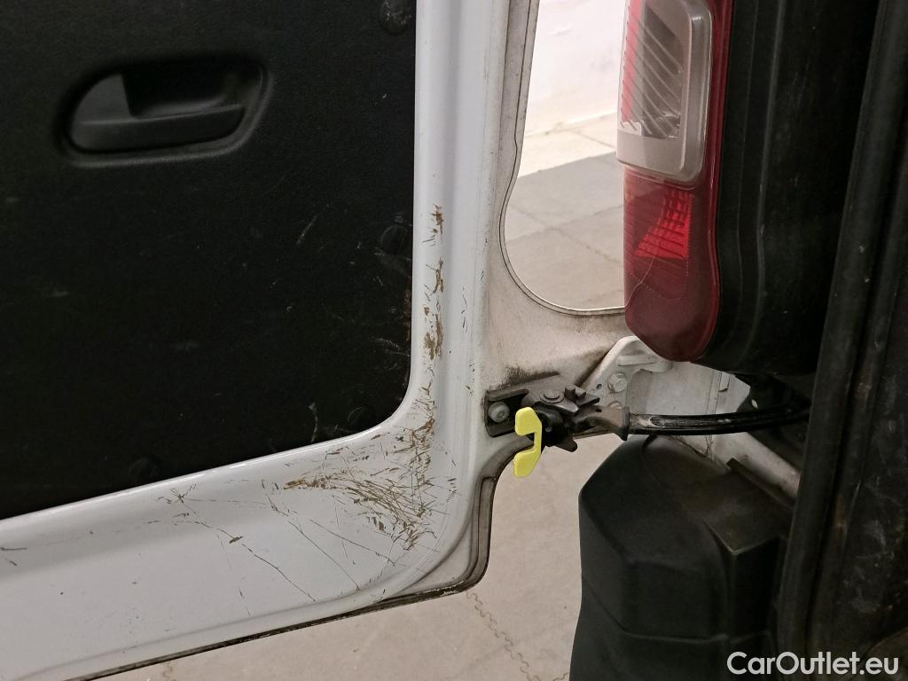  Peugeot  RIFTER PEUGEOT  / 2018 / 5P / monovolumen compacto Active Pack Standard BlueHDi 73kW #8