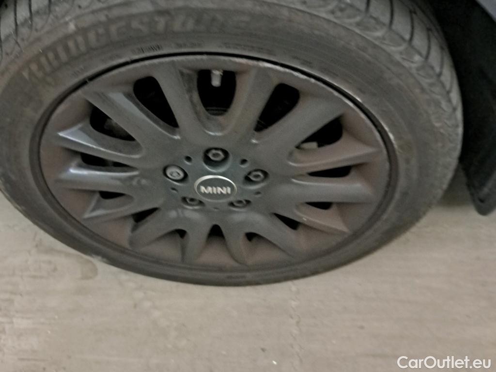  Mini  Cooper MINI MINI / 2014 / 5P / berlina con portón ONE 5 PUERTAS (CX) #6