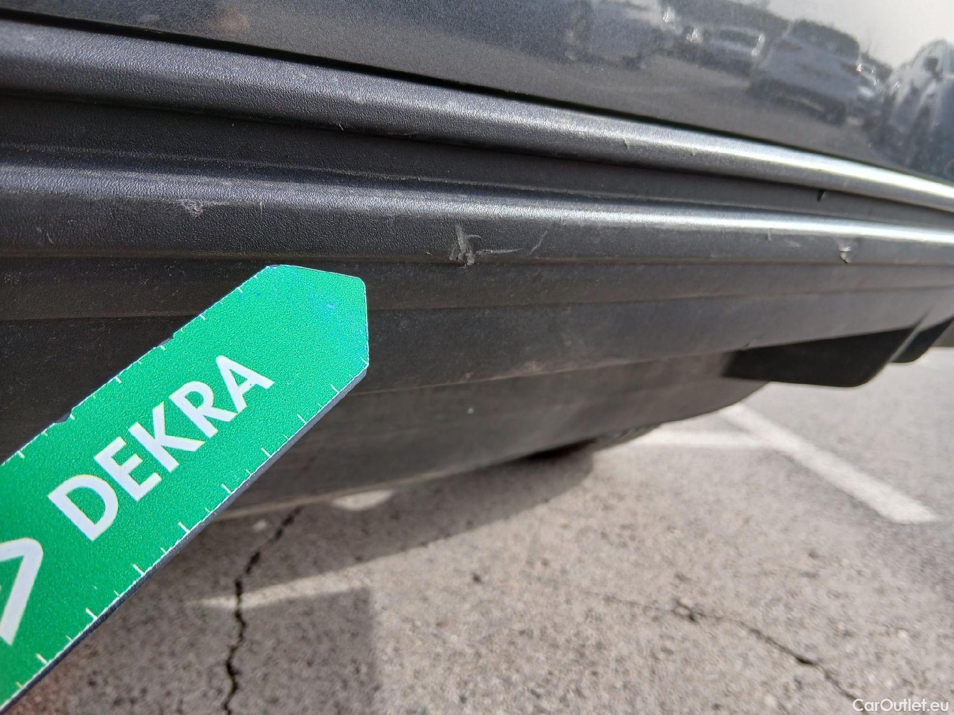  Audi  Q3  35 TDI S line 2.0 TDI 150CV AT7 E6d #32