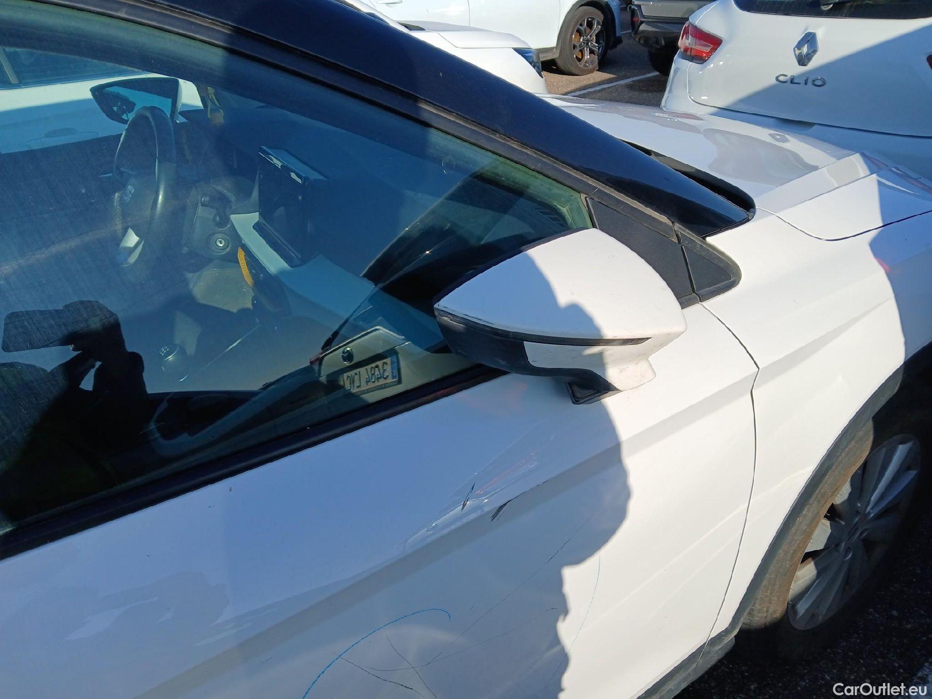  Seat  Arona SEAT  / 2017 / 5P / todoterreno 1.0 TSI 81kW (110CV) Style Plus (AC) #29