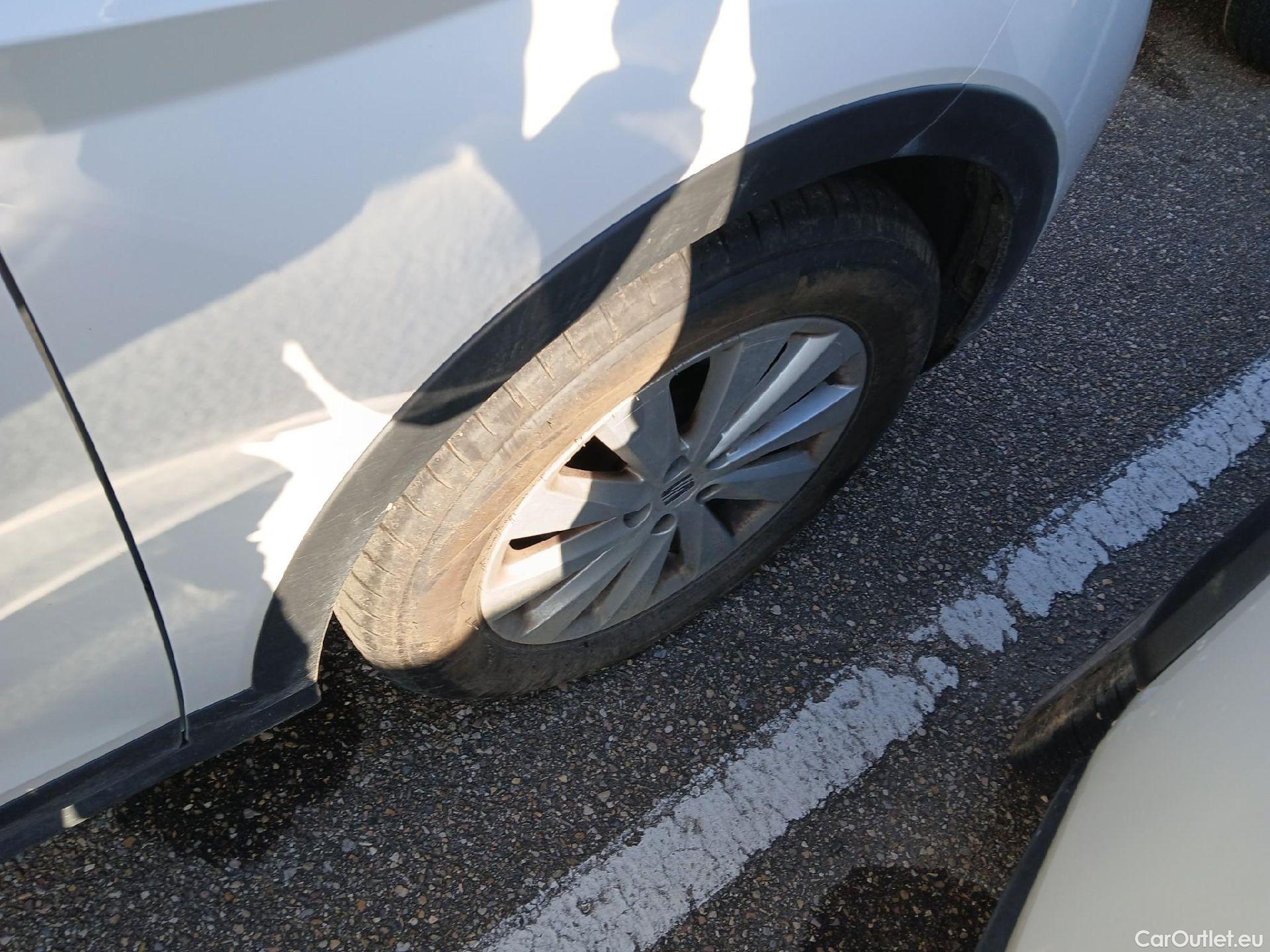  Seat  Arona SEAT  / 2017 / 5P / todoterreno 1.0 TSI 81kW (110CV) Style Plus (AC) #30