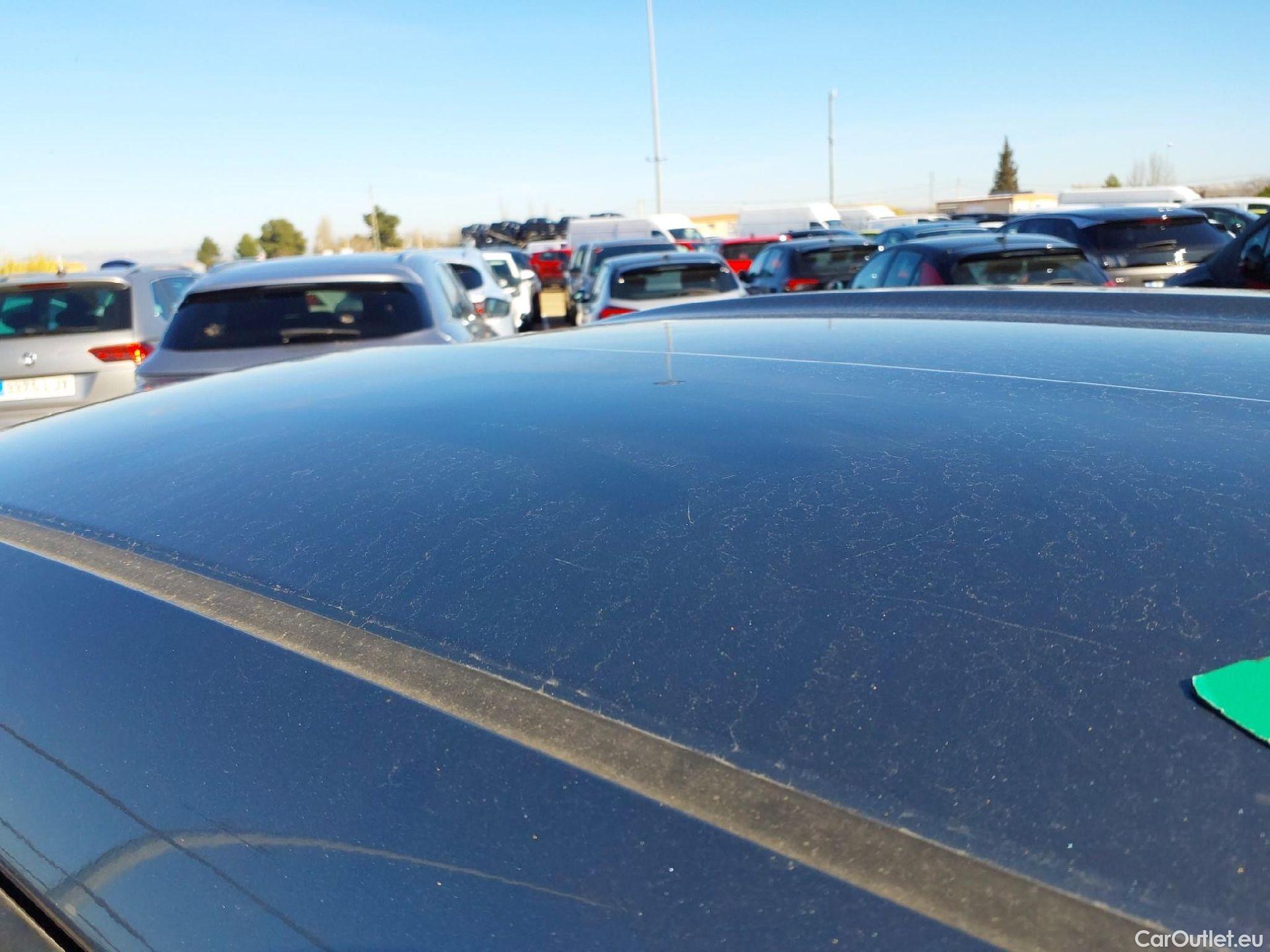  Nissan  Juke NISSAN  / 2019 / 5P / crossover DIG-T 84 kW (114 CV) DCT 7 V N-Connecta (AC2) #21