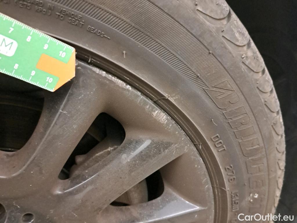  Mini  Cooper MINI MINI / 2014 / 5P / berlina con portón ONE 5 PUERTAS (CX) #11