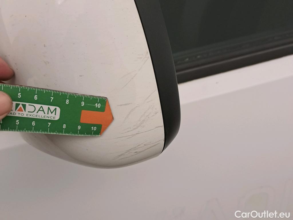  Peugeot  RIFTER PEUGEOT  / 2018 / 5P / monovolumen compacto Active Pack Standard BlueHDi 73kW #49