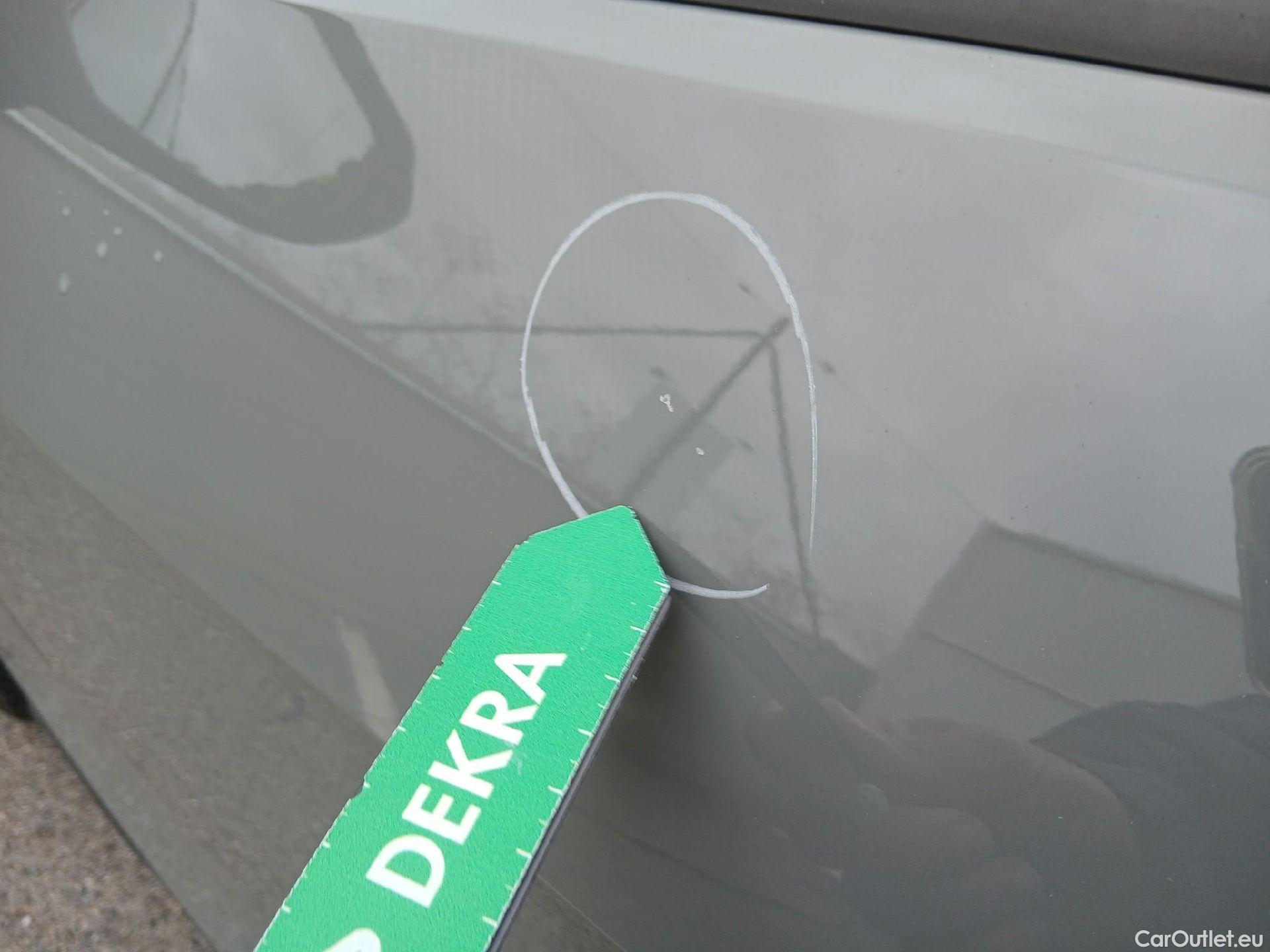  Audi  Q2 AUDI  / 2016 / 5P / todoterreno Design 30 TFSI 85kW (116CV) #21