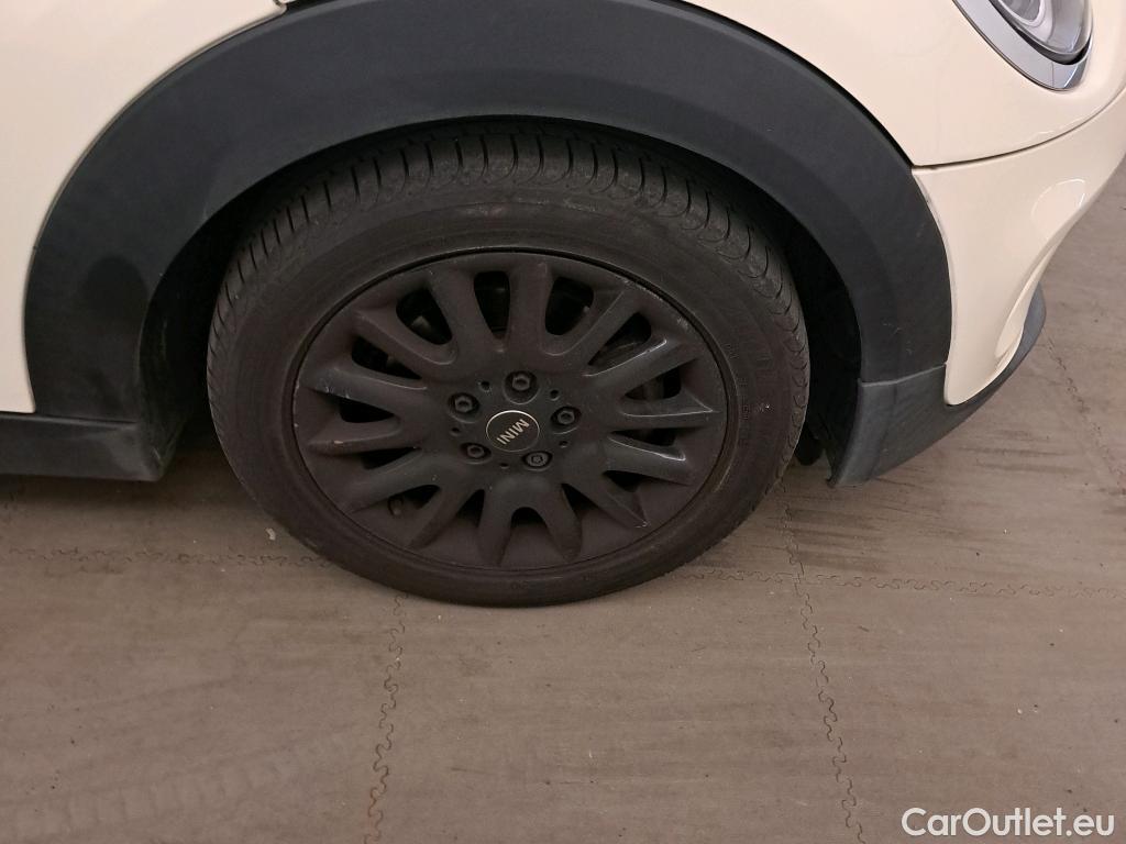  Mini  Cooper MINI MINI / 2014 / 5P / berlina con portón ONE 5 PUERTAS (CX) #10