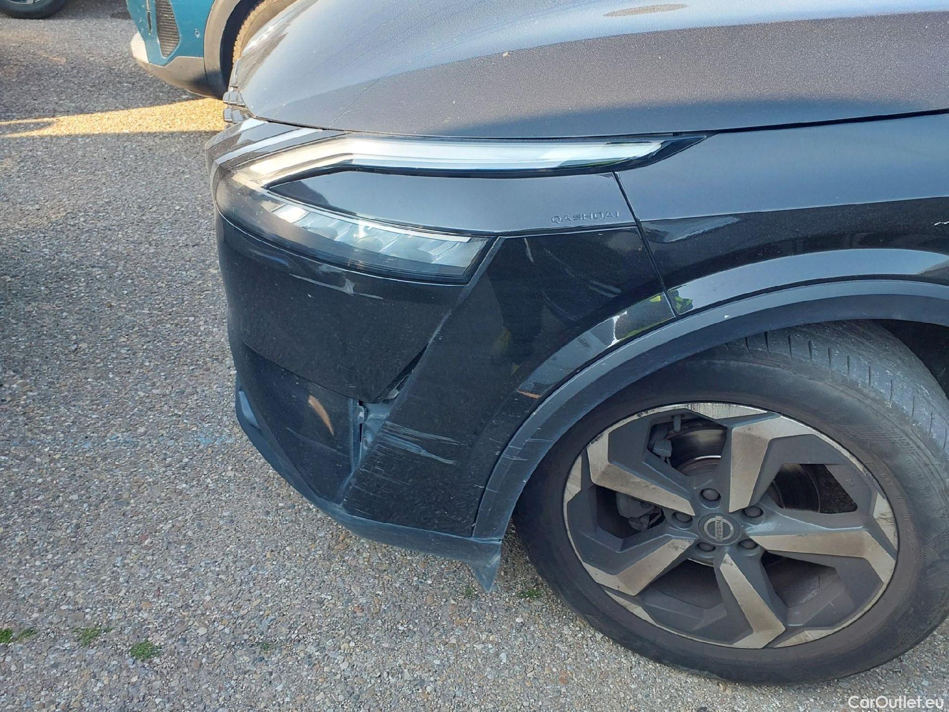  Nissan  Qashqai NISSAN  / 2021 / 5P / todoterreno DIG-T 116kW mHEV Xtronic Premiere Edit.(SL) #8