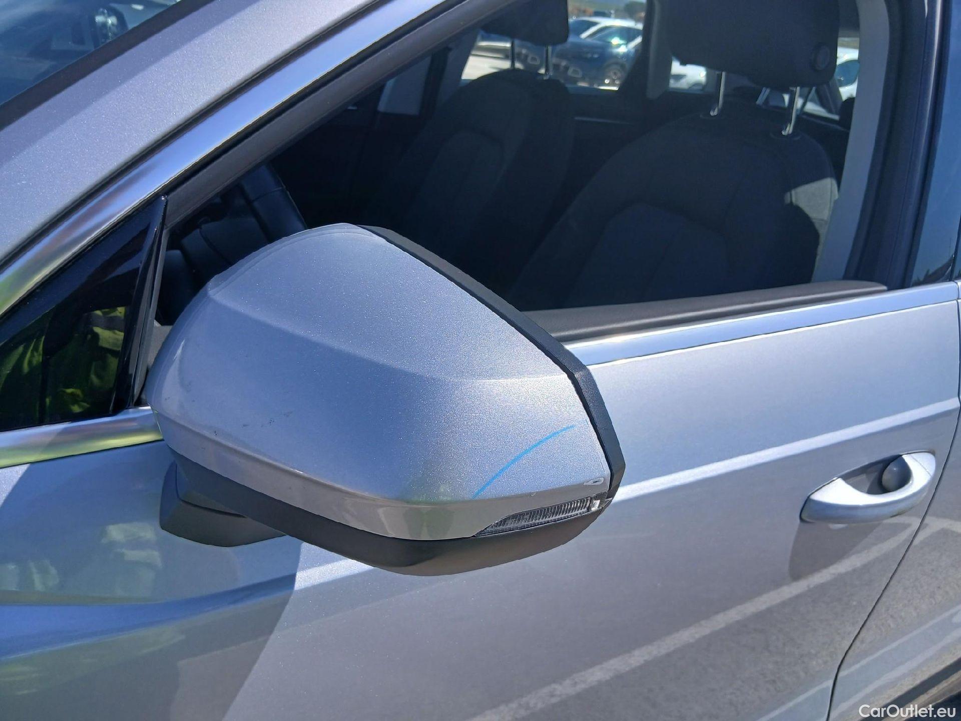  Audi  Q3 AUDI  / 2018 / 5P / todoterreno Advanced 35 TFSI 110kW (150CV) S tronic #16