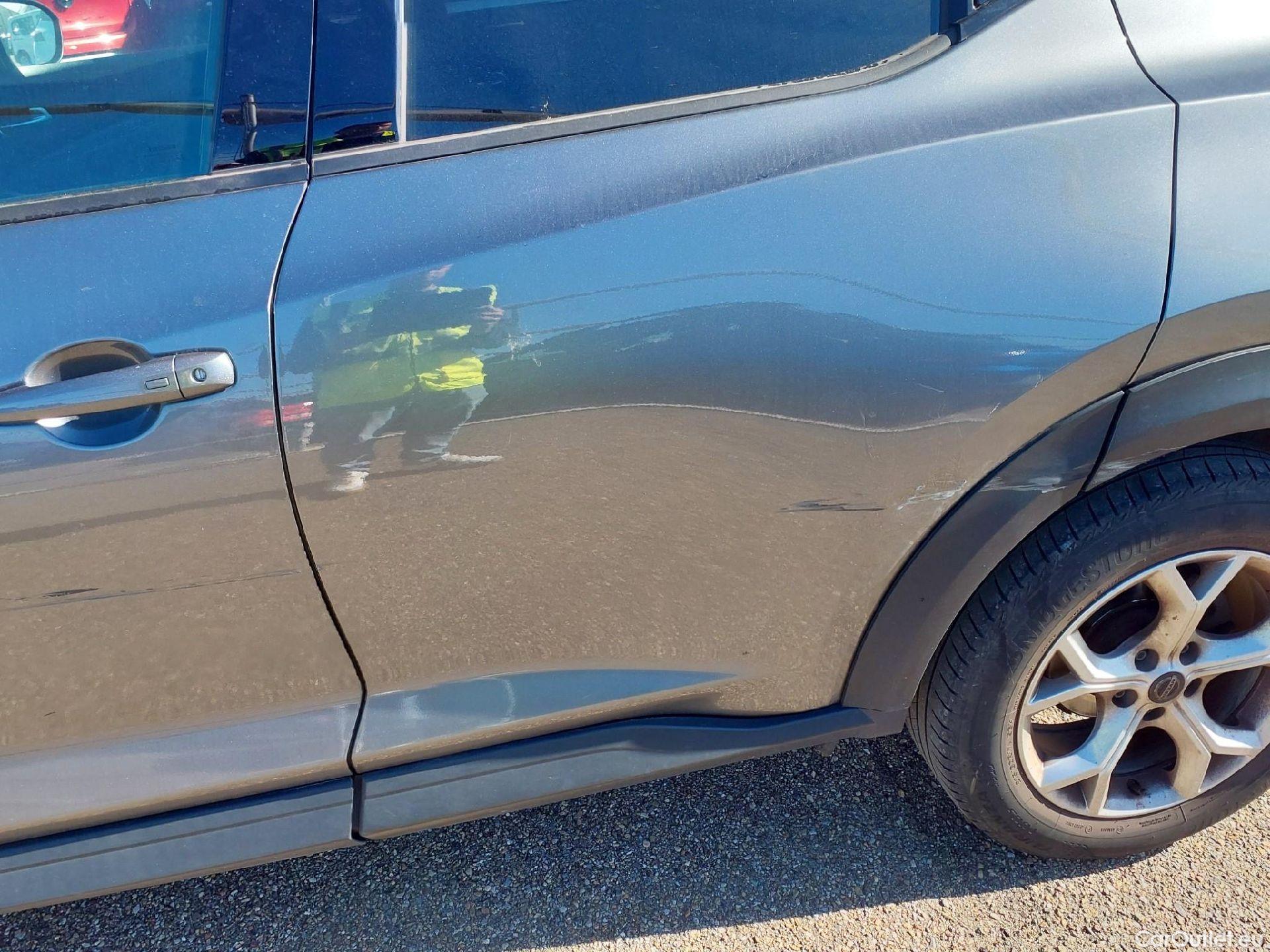  Nissan  Juke NISSAN  / 2019 / 5P / crossover DIG-T 84 kW (114 CV) DCT 7 V N-Connecta (AC2) #14