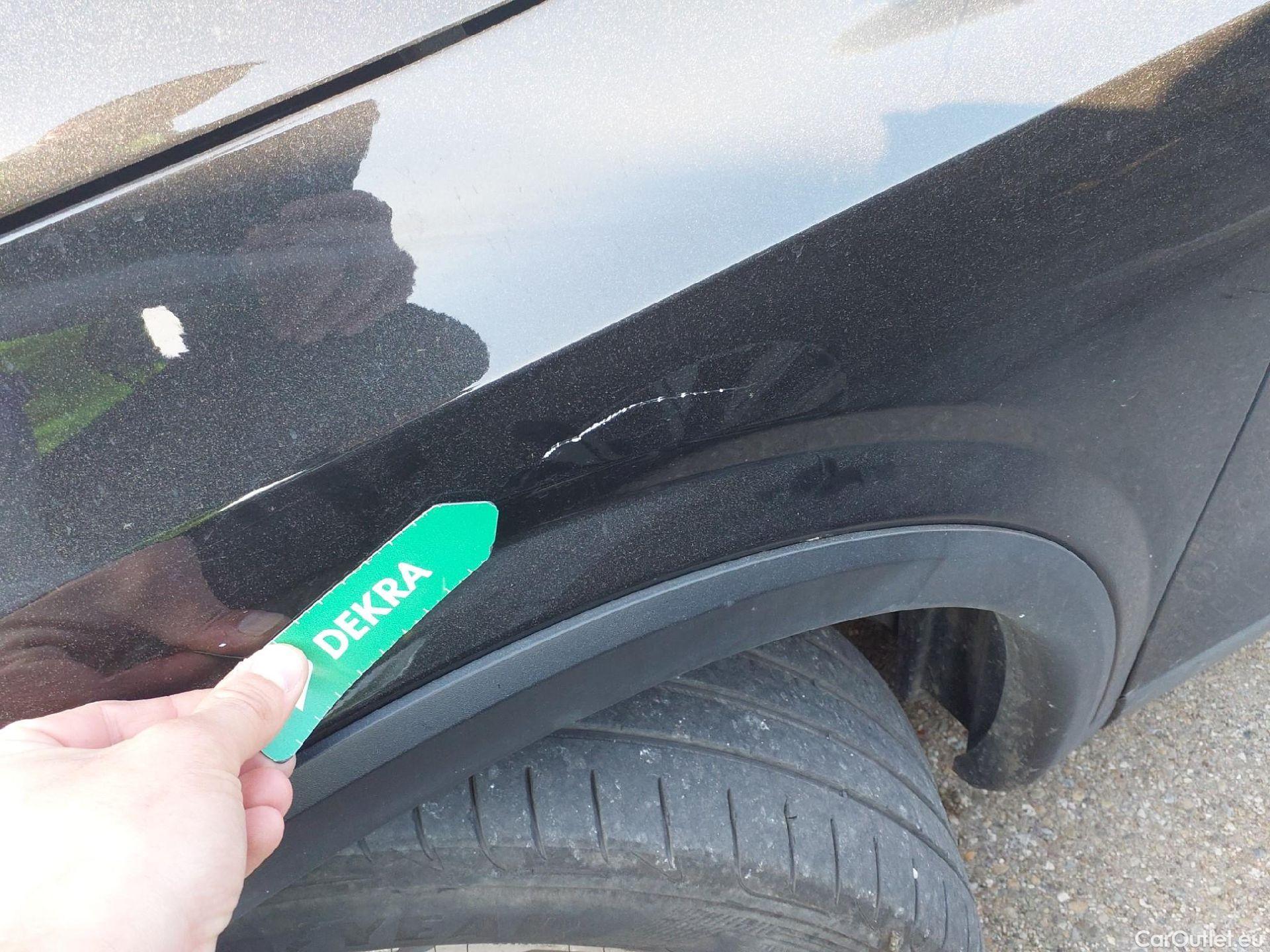  Nissan  Qashqai NISSAN  / 2021 / 5P / todoterreno DIG-T 116kW mHEV Xtronic Premiere Edit.(SL) #21