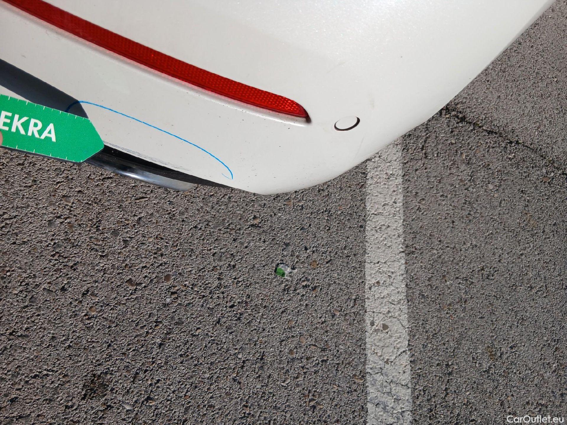  Bmw  Serie 5 BMW  / 2020 / 4P / sedán 520dA #11