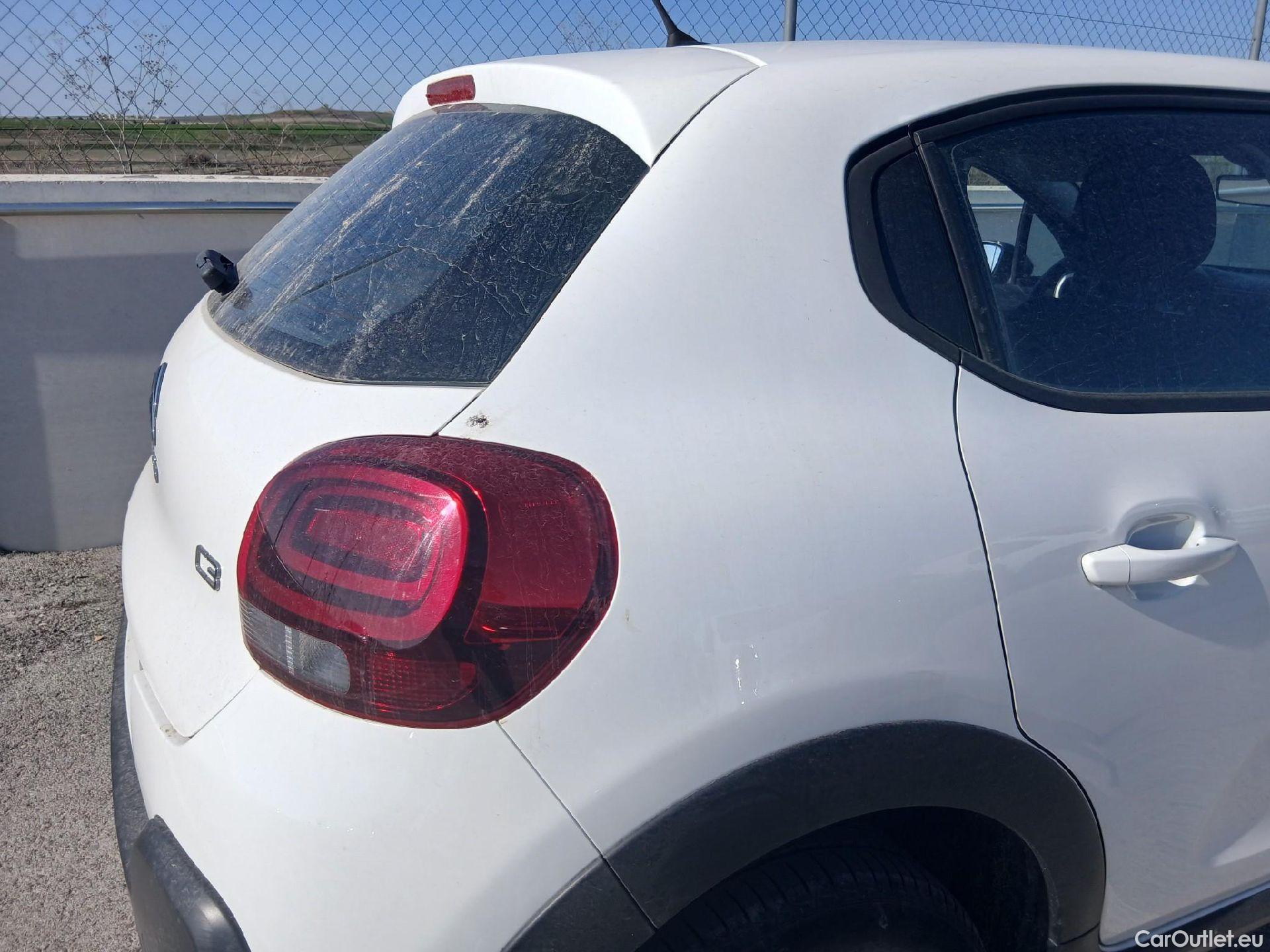  Citroen  C3 CITROEN  / 2020 / 5P / berlina con portón BlueHDi 75KW (100CV) S&S Live Pack #25