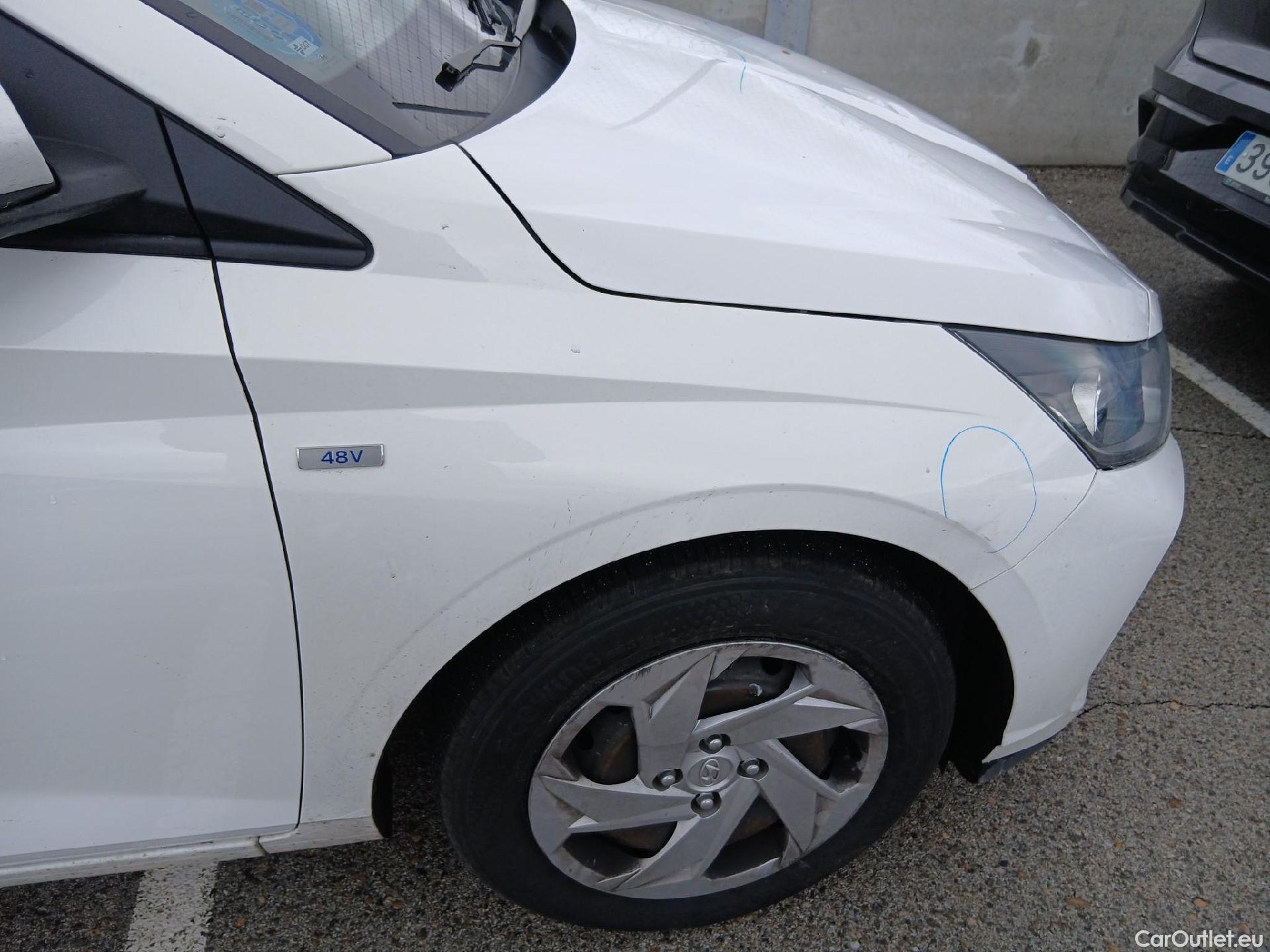  Hyundai  i20 HYUNDAI  / 2020 / 5P / berlina con portón 1.0 TGDI 74kW (100CV) 48V Essence #41