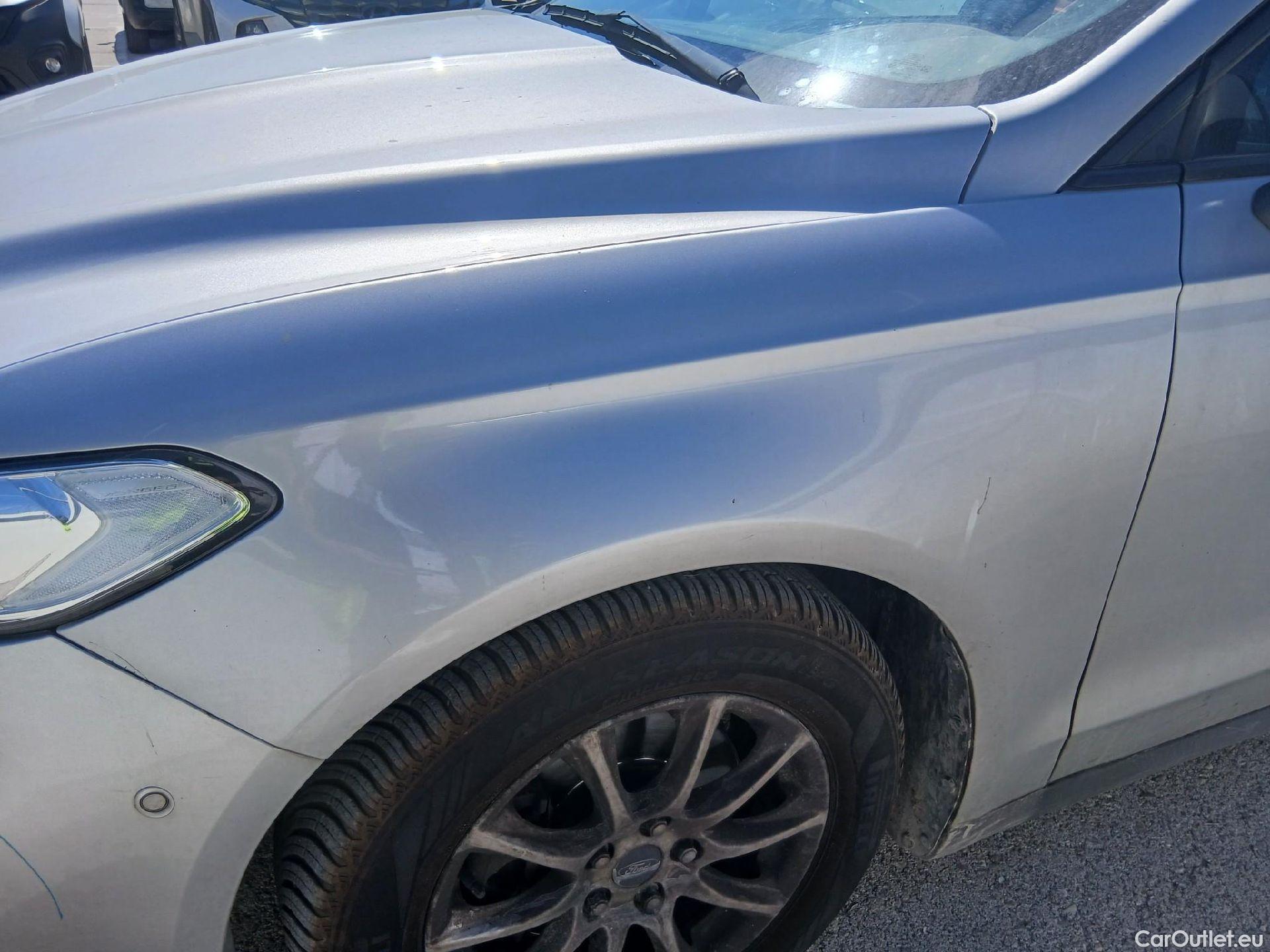  Ford  Mondeo FORD  / 2014 / 5P / familiar 2.0 TDCi 110kW Trend SportBreak #11