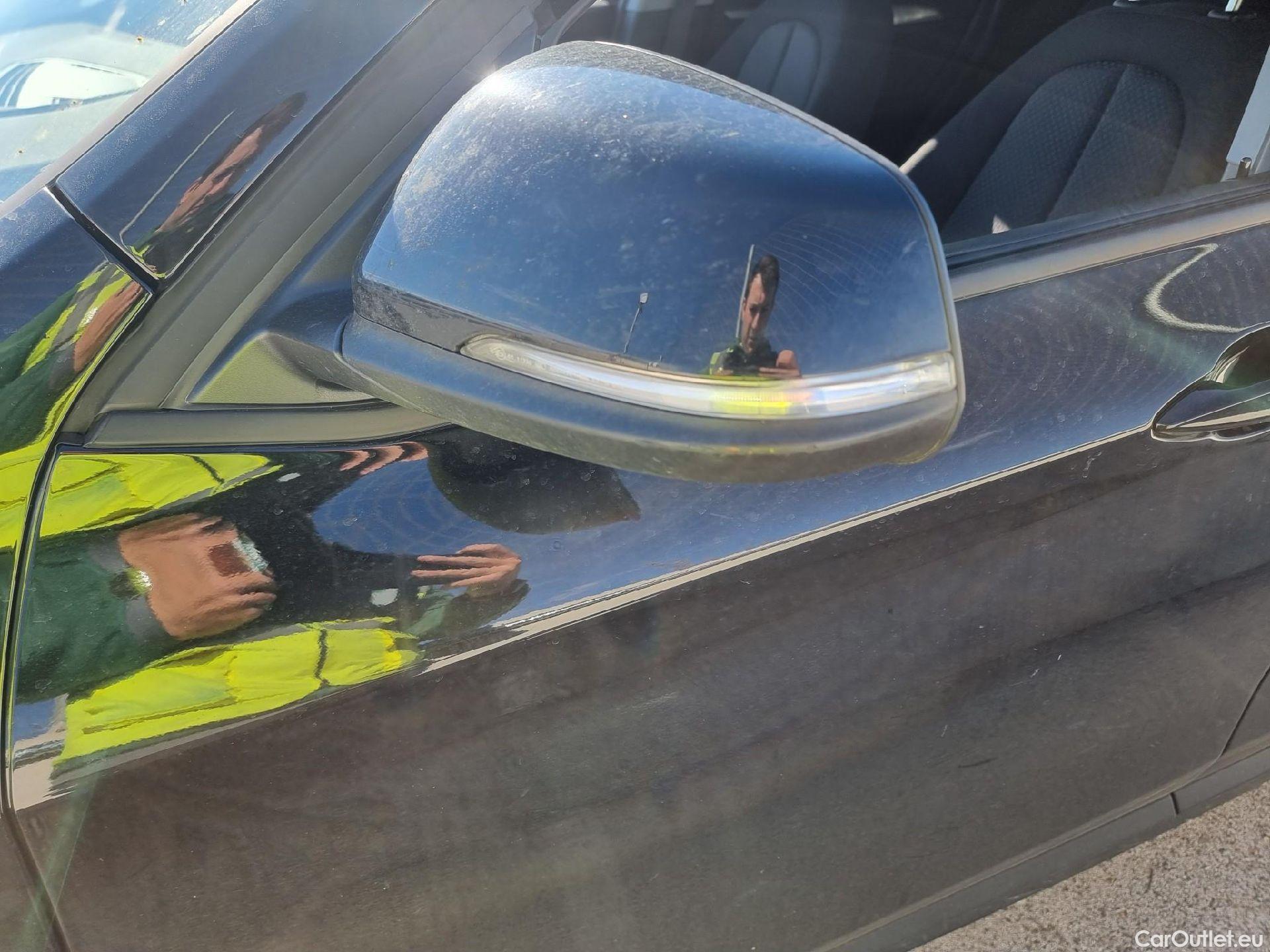  Bmw  X1 BMW  / 2019 / 5P / todoterreno sDrive16d Business #20