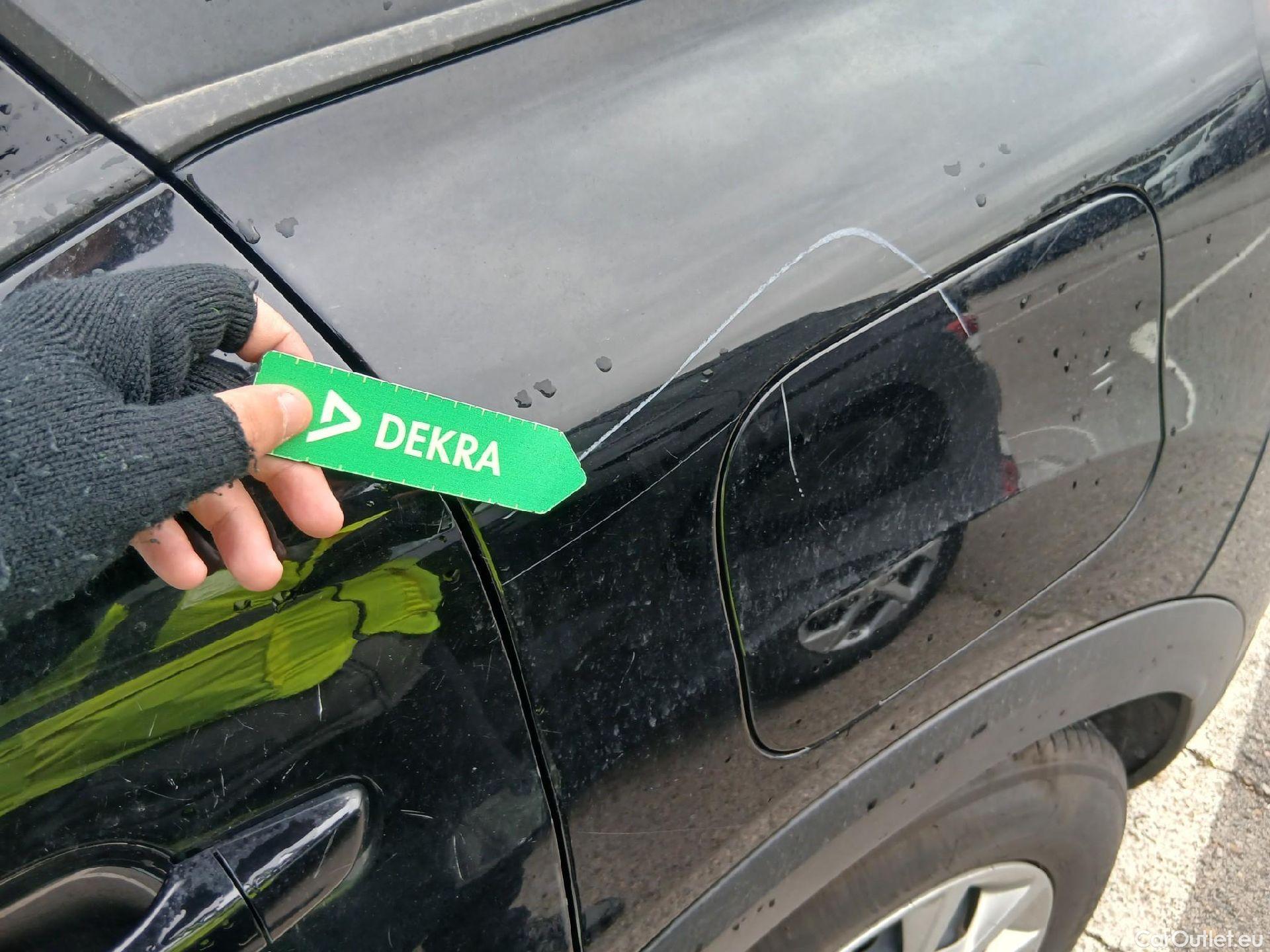  Citroen  C4 CITROEN  / 2020 / 5P / berlina con portón BlueHdi 110 S&S Live Pack #11