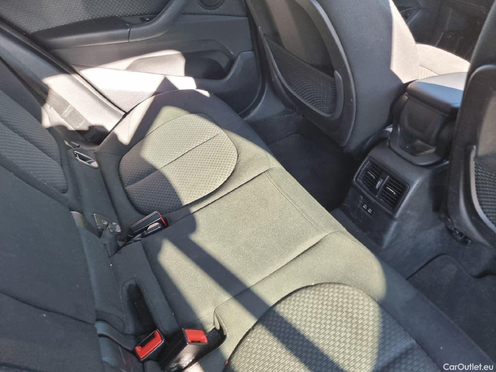  Bmw  X1 BMW  / 2019 / 5P / todoterreno sDrive16d Business #4